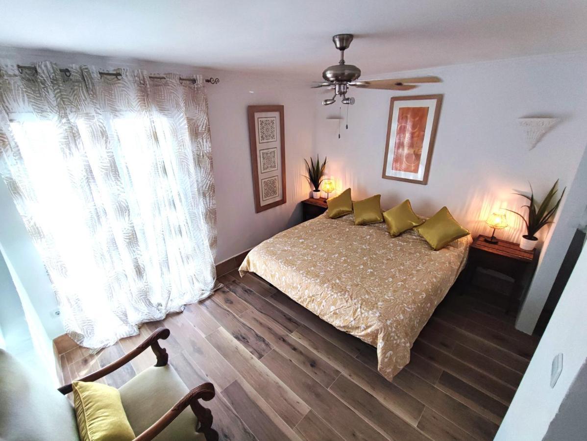 Cortijo Pennymaria Poolside Apartment Near Montefrio With Stunning Views Buitenkant foto